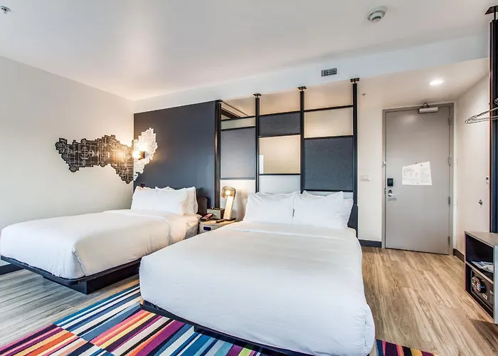 Aloft Dallas Arlington Entertainment District